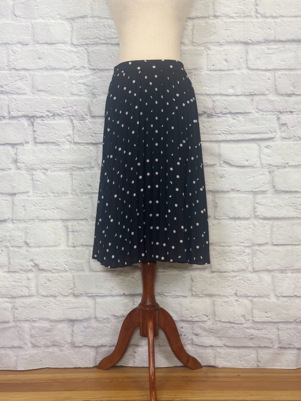 Maison Jules Black Polka Dot Pleaed Midi Skirt